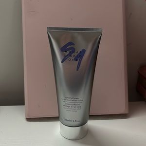 Monat air dry cream